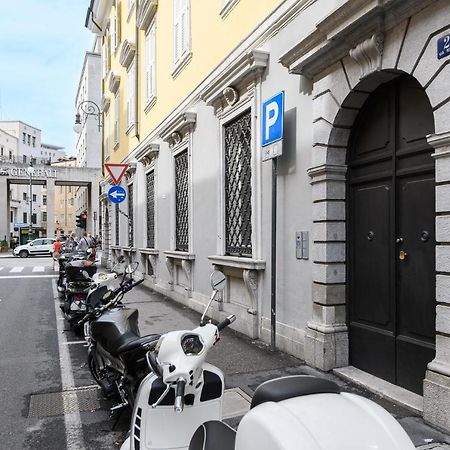 Triestinn - Suite Borsa Dış mekan fotoğraf
